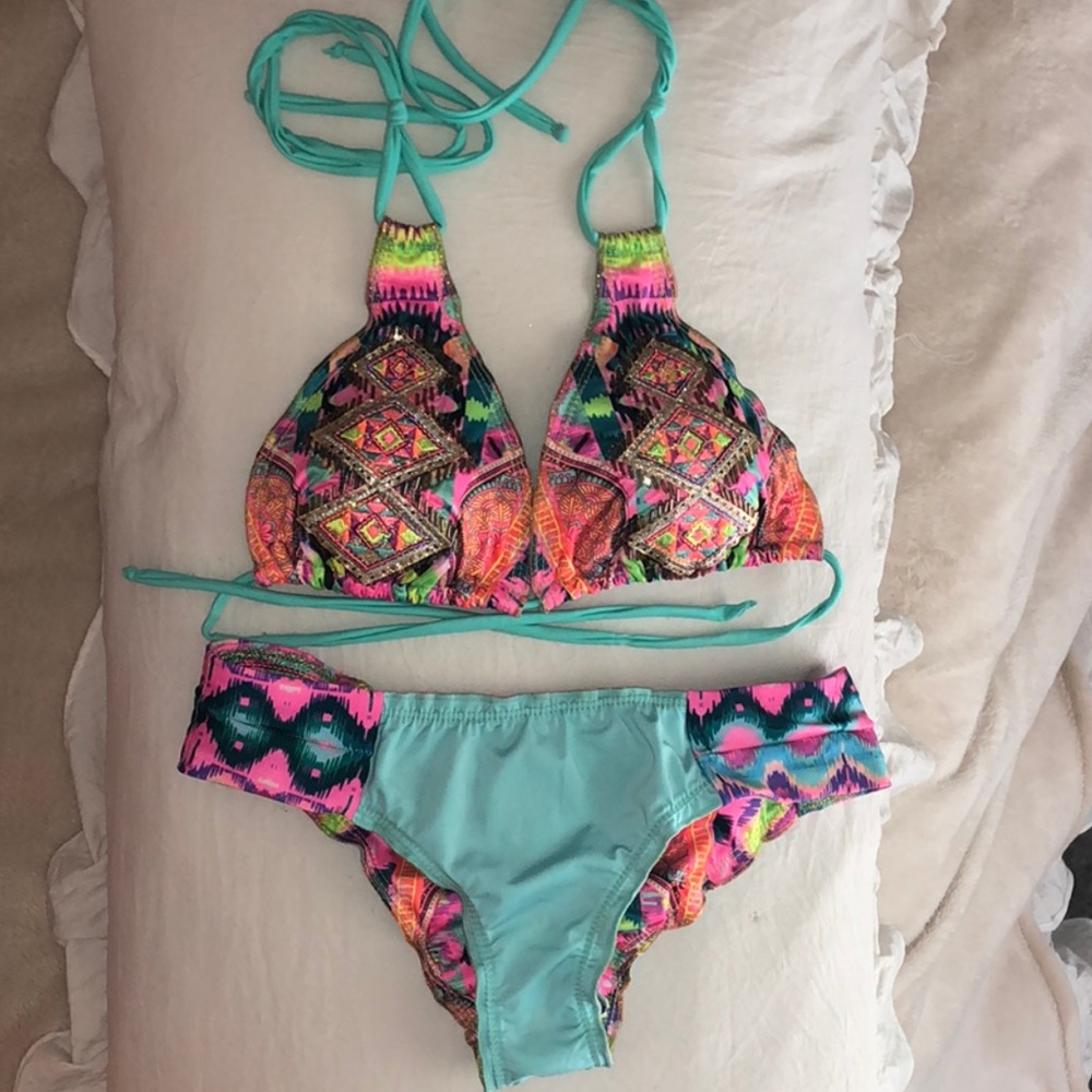 Bikini